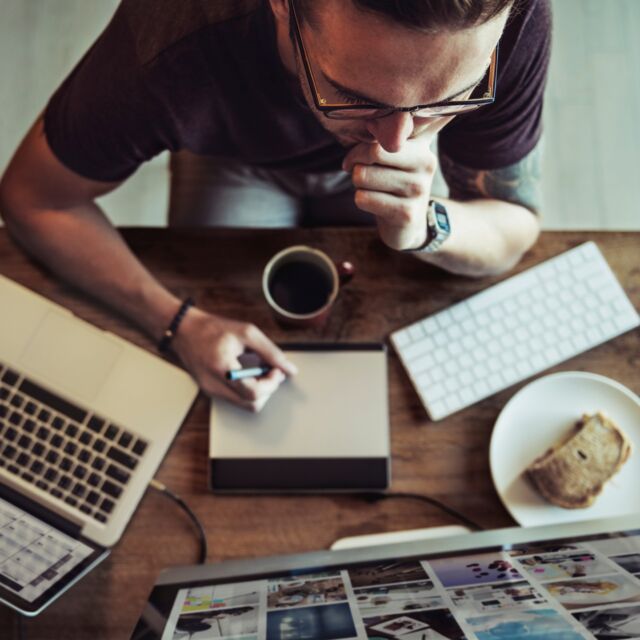 #remotework
#digitalnomad
#stockphoto
#demoaccount